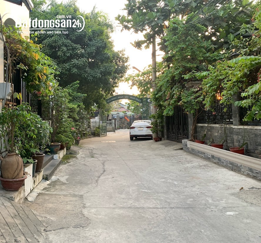  (Q12)Bán gấp nhà đẹp Thạnh lộc 40,gần Cao Đẳng Điện Lực 60m2 3tầng 4.6tỷ.