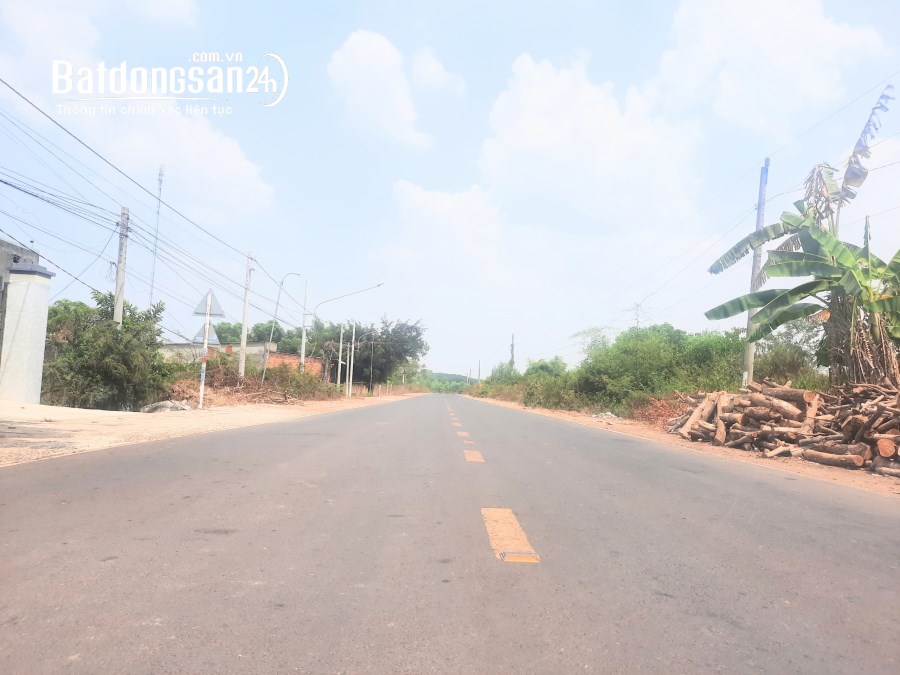 Bán 250m2 đất ngay khu công nghiệp gần chợ uỷ ban 620 triệu