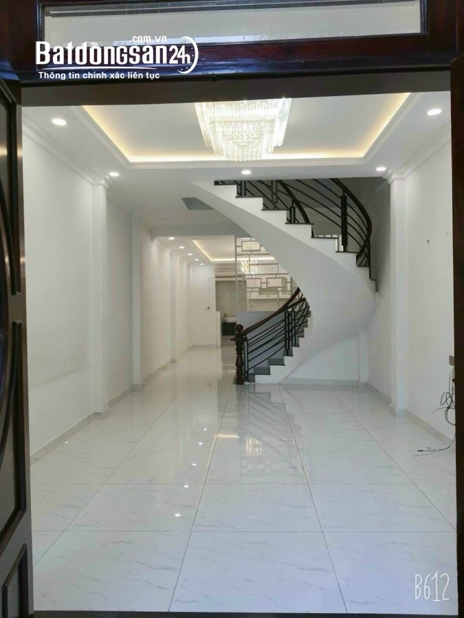 Bán nhà đường số 37 P.Bình Thuận,Quận 7, dt 4x17m,2 lầu.giá 11,2 tỷ