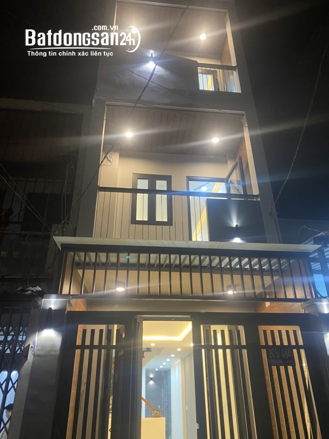 Nhà đúc 3 tấm đẹp, hiện đại Hẻm xe hơi đường Tân Hòa Đông,Giá 5.3 tỷ