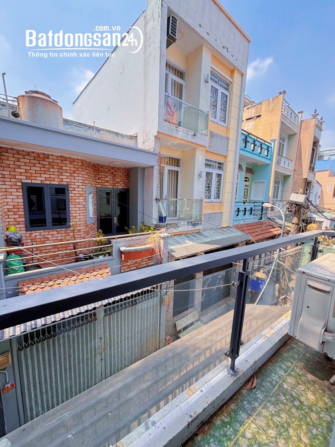 Nhà đẹp (4x13,5) 1 lầu đúc đường Bà Hom Q6 Giá chỉ 5.2 tỷ (TL)