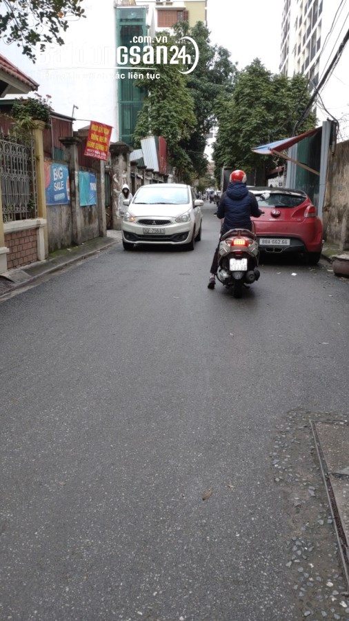 NHÀ CỰC HIẾM - ÔTÔ TRÁNH - PHÂN LÔ. Khu Nguyễn Phong Sắc(Thông Trần Quốc Hoàn).10.xTỷ
