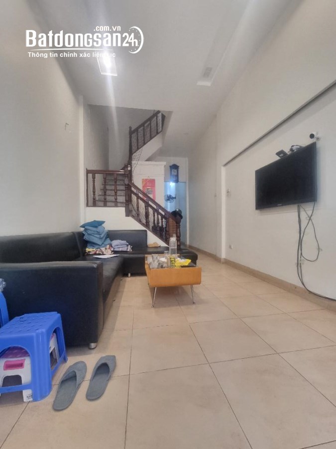 Bán nhà mặt phố Đường Nguyễn Phong Sắc, Phường Dịch Vọng Hậu, Quận Cầu Giấy