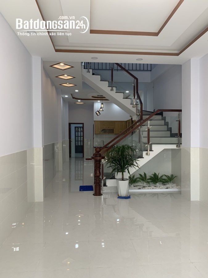 Bán nhà đường số 37 P.Tân  Quy ,Quận 7, dt 4x18m, 1 lầu,giá 11 tỷ