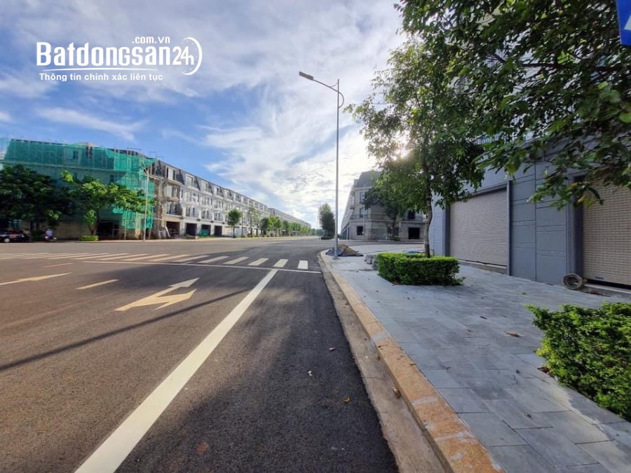 Bán shophouse đường Tôn Đức Thắng 120m2 chỉ 5.850 đã có sổ, hỗ trợ bank 70%