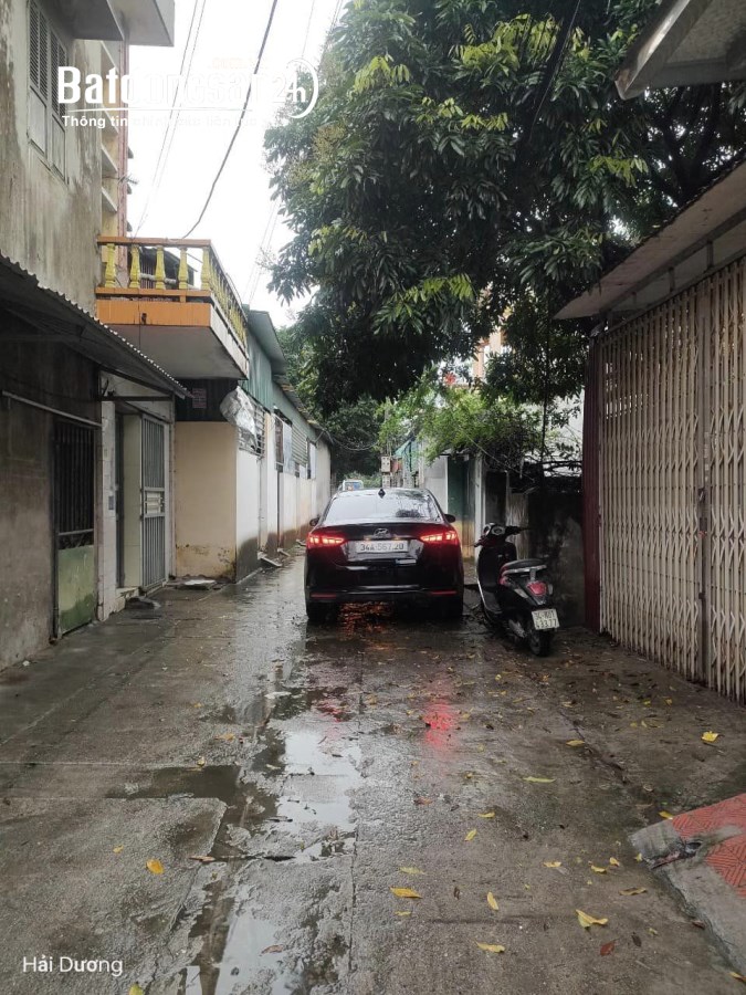 Bán đất ngõ phố Vũ Hựu, ph Thanh Bình, TP HD, 83.2m2, mt 4.24m, đường thông ô tô, chỉ