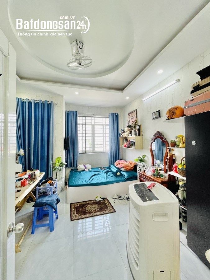 BÁN NHÀ HXH LÝ TUỆ, TÂN PHÚ - 4 TẦNG BTCT - 40M2 - HOÀN CÔNG ĐỦ - CHỈ 4 TỶ.