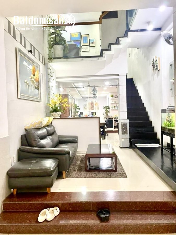 Gấp bán nhà mặt tiền Ở&KD sầm uất gần Độc Lập, Tân Phú, 82m2, 4 tầng, 11.3 TỶ