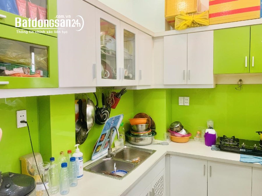 Phú Nhuận, Trương Quốc Dung, Khu hiếm nhà bán, Ngang khủng 7m, 4 tầng bề thế