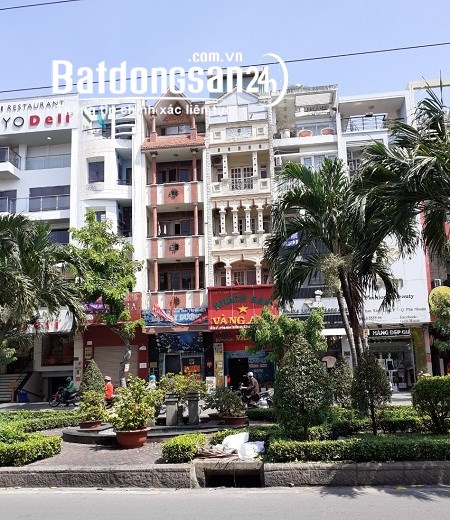 Cho thuê gấp nhà MT Phan Xích Long 4x20m 5 tầng 6pn, giá 60tr