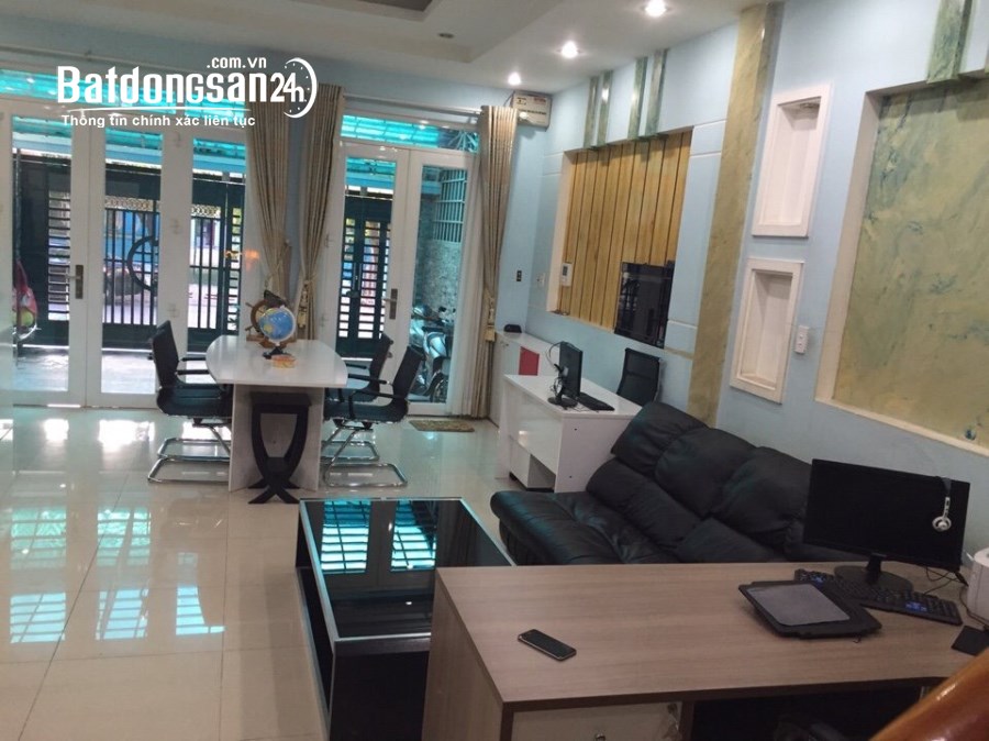 Bán nhà đường 75 kdc Tân Quy Đông,Quận 7,dt 6x22m, 3 lầu giá 24,5 tỷ