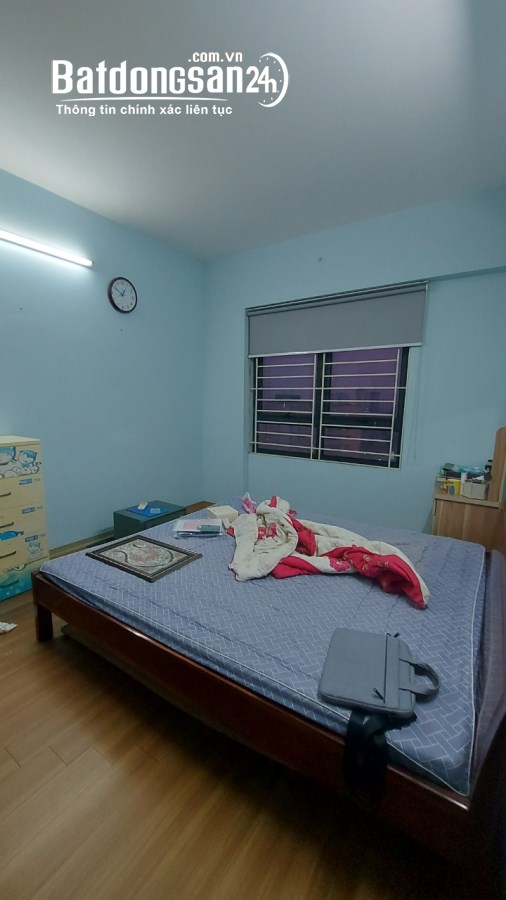Cho thuê căn hộ chung cư Housinco Phùng Khoang, 96m, 3 phòng ngủ gần đủ đồ 12 triệu