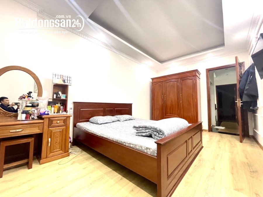 Bán nhà Đường Dịch Vọng, Phường Dịch Vọng, Quận Cầu Giấy