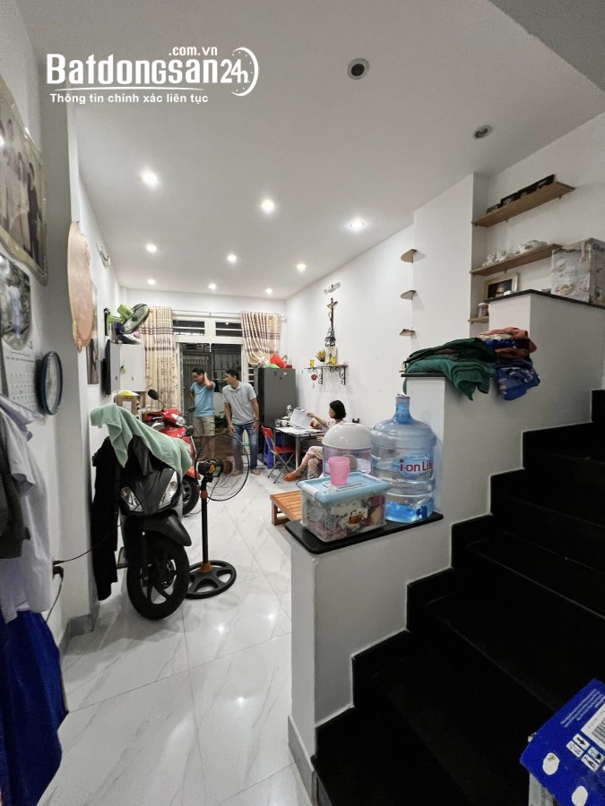 CHỈ 4,6 TỶ - NHÀ MỚI ĐẸP - 4 PN - SỔ NỞ HẬU - NGUYÊN HỒNG - BÌNH THẠNH.