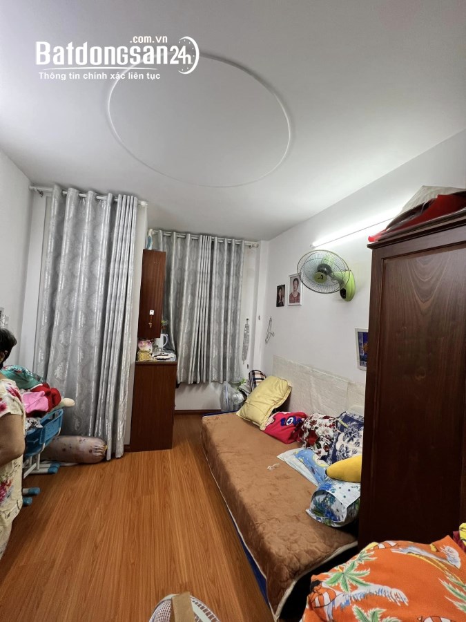 CHỈ 4,6 TỶ - NHÀ MỚI ĐẸP - 4 PN - SỔ NỞ HẬU - NGUYÊN HỒNG - BÌNH THẠNH.