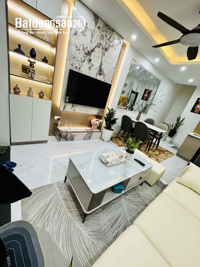 CHÍNH CHỦ KHÔNG CÓ NHU CẦU Ở CẦN BÁN CĂN NHÀ 3 TẦNG MỚI CỨNG