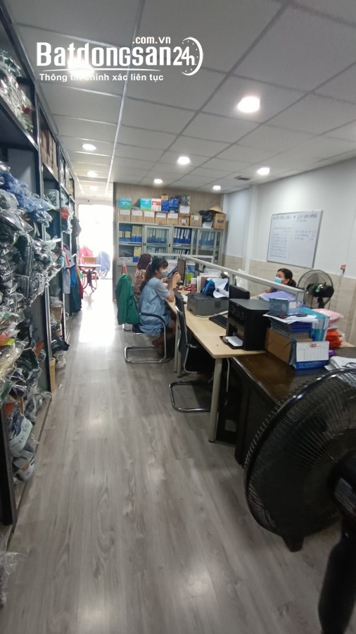 BÁN NHÀ MẶT TIỀN PHƯỜNG TÂN QUÝ, TÂN PHÚ - 64M - ĐƯỜNG 17M - CHỈ NHỈNH 7 TỶ.