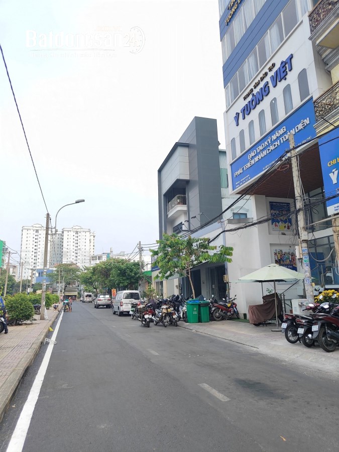 BÁN NHÀ MẶT TIỀN HIỀN VƯƠNG, TÂN PHÚ - 65M - 3 TẦNG - TN 30TR/THÁNG - CHỈ HƠN 6 TỶ.