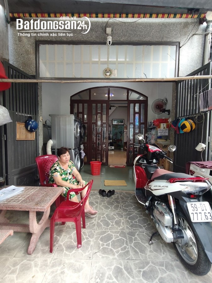BÁN NHÀ MẶT TIỀN HIỀN VƯƠNG, TÂN PHÚ - 65M - 3 TẦNG - TN 30TR/THÁNG - CHỈ HƠN 6 TỶ.