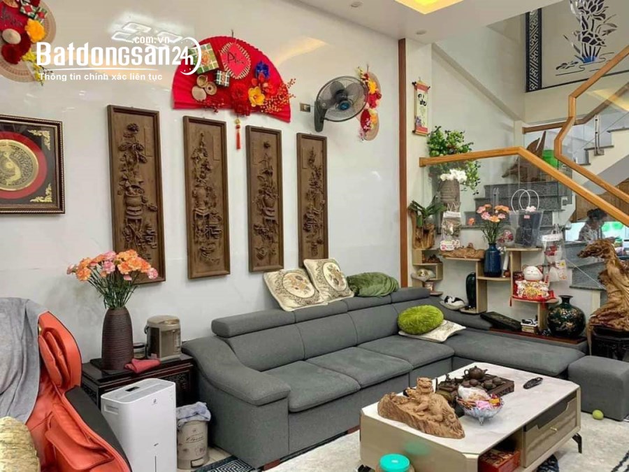 Bán nhà ngõ phố phường Ngọc Châu, TP Hải Dương, 109.5m2, mt 4.5m, 2.5 tầng, 3 ngủ, ga
