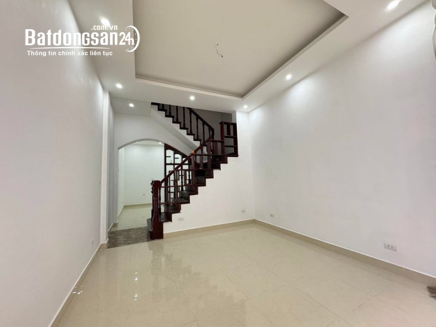 Bán biệt thự, villas Đường Hoàng Quốc Việt, Phường Nghĩa Đô, Quận Cầu Giấy