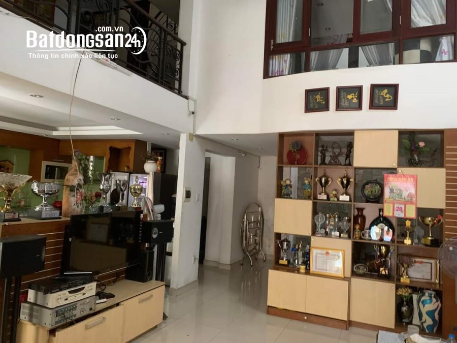 Bán Nhà Mặt Tiền Hồng Lạc, Tân Bình, 110m2, Ngang Hơn 8m, 4 Tầng Mới, Nhỉnh 17 Tỷ TL.