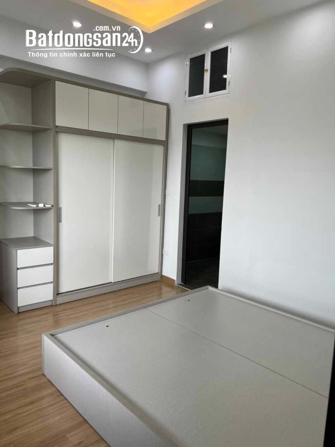 Chính chủ cần bán gấp CHCC CT2B Văn Khê, Hà Đông 103m2 3PN đồ đẹp thoáng mát 3.48 tỷ 