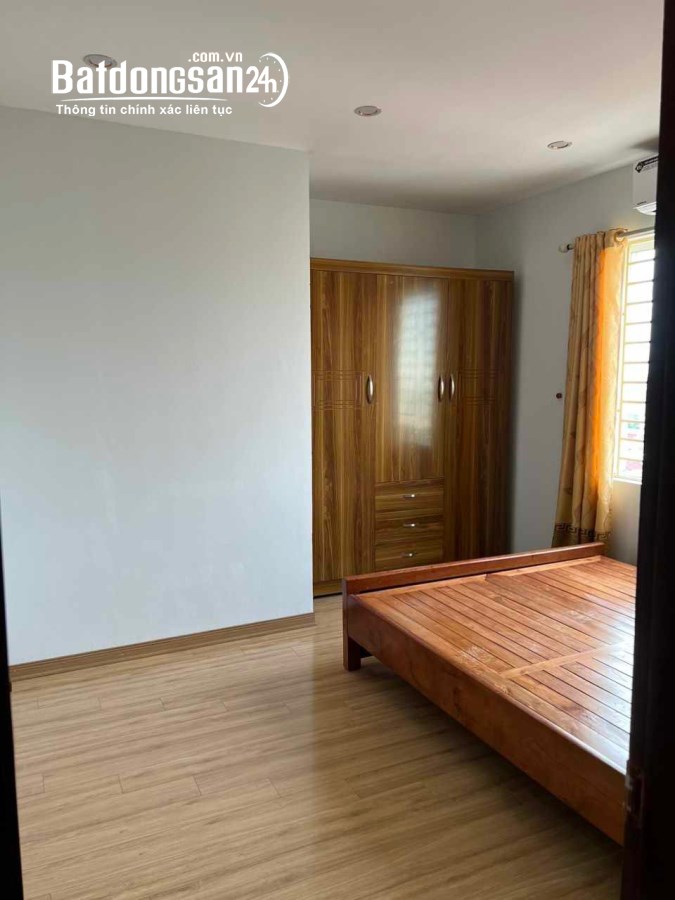 Chính chủ cần bán gấp CHCC CT2B Văn Khê, Hà Đông 103m2 3PN đồ đẹp thoáng mát 3.48 tỷ 