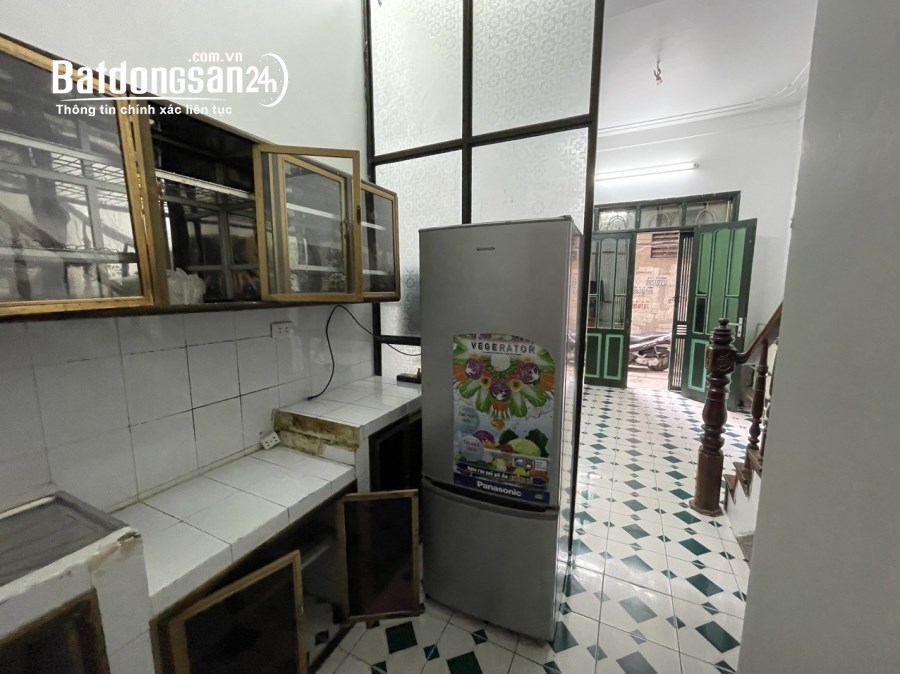 Cho thuê nhà Phố Bùi Ngọc Dương, Phường Bạch Mai, Quận Hai Bà Trưng. DT 30m2x4tang