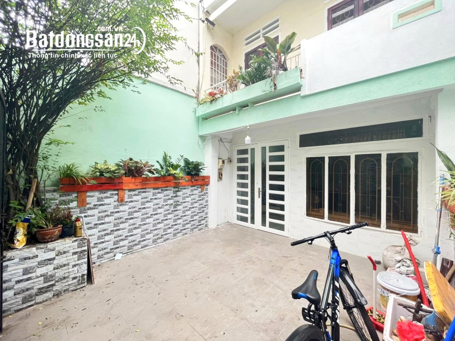 Hiếm DT Khủng 65m2 x2 Tầng chỉ 3,x Tỷ, Bán Nhà Trần Thị Trọng, Đẹp Ở Ngay 
