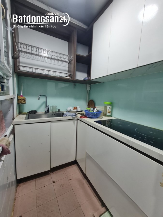  Bán nhà 4 tầng đường hồ Văn Chương, quận Đống Đa 26m2 giá 2.7 tỷ
