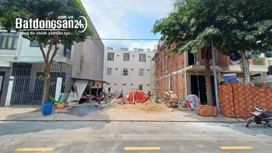 Bán đất trung tâm Trâu Quỳ khu 31ha -140m2 Mtien 7m, vài bước ra hồ 9ha.0982852808