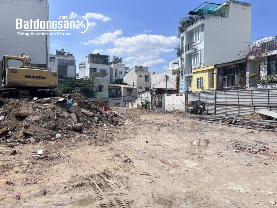 Cho thuê MẶT TIỀN HOÀNG SA, Quận 3 (15 x 35m; Vỉa hè rộng). Giá chỉ 90 triệu!!