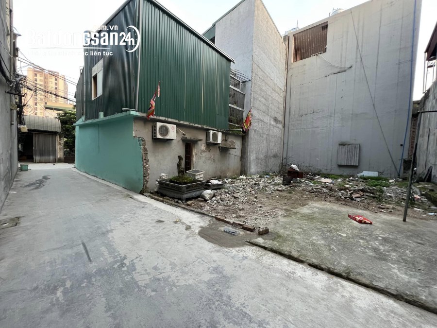 Bán đất ngõ phố Lý Quốc Bảo, TP Hải Dương, 46.8m2, mt 3.8m, hướng bắc, đường ô tô vào