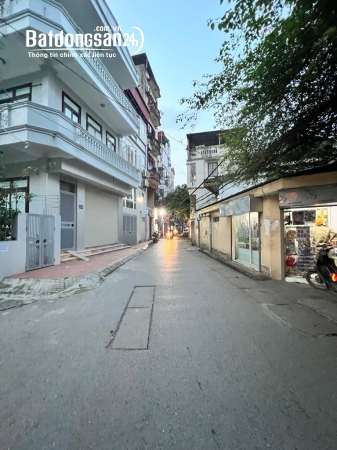 Bán căn hộ Tập thể Phố Doãn Kế Thiện, Phường Mai Dịch, Quận Cầu Giấy