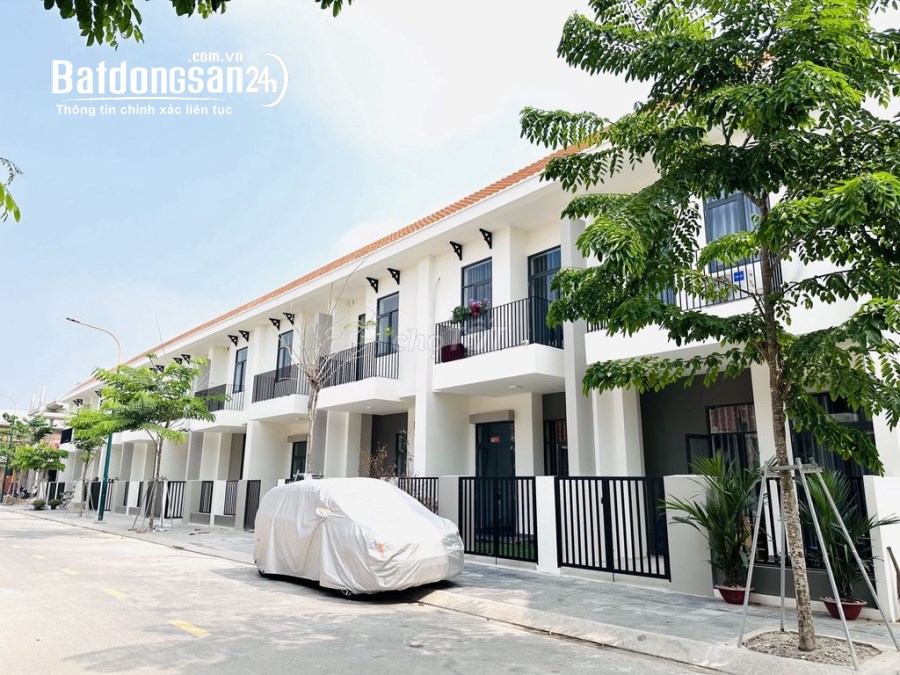 bán nhà một trệt một lầu , 130m2 sử dụng , sổ hồng riêng , ngay tpm bd