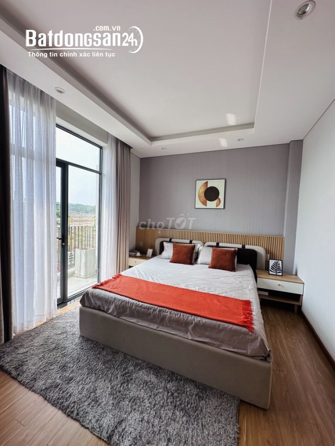 bán nhà một trệt một lầu , 130m2 sử dụng , sổ hồng riêng , ngay tpm bd