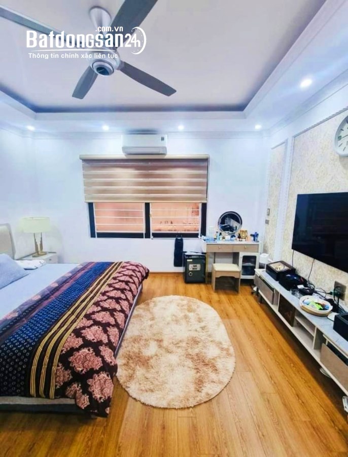 Khu vực hiếm nhà bán Trần Quý Kiên Cầu Giấy vỉa hè, ô tô, kinh doanh 57m*4T*16 tỷ