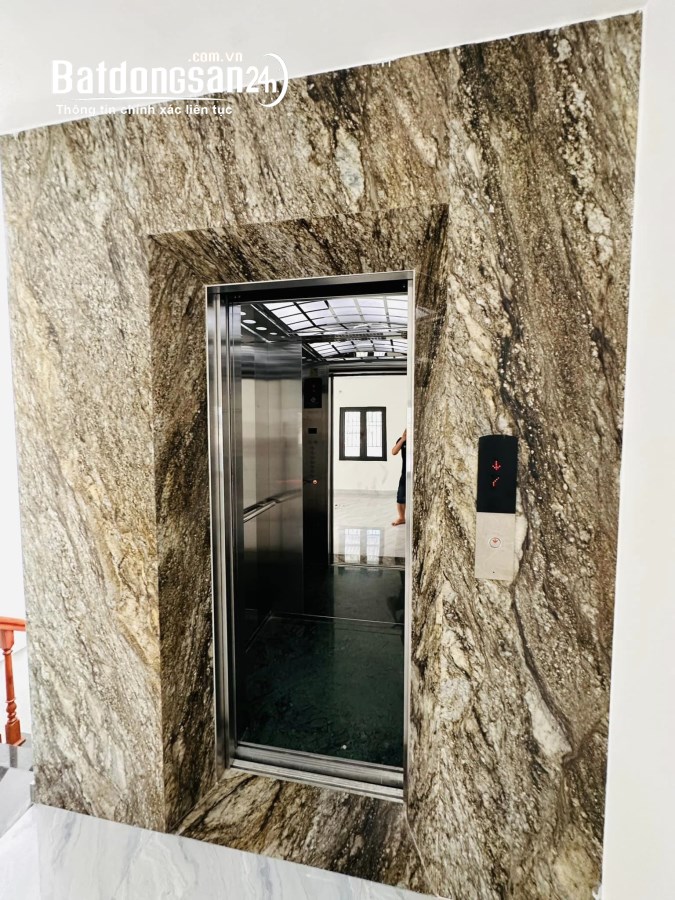 Bán nhà Minh Khai, kinh doanh VP,62m2,7 tầng thang máy mới tinh, nội thất xịn,14 tỷ5