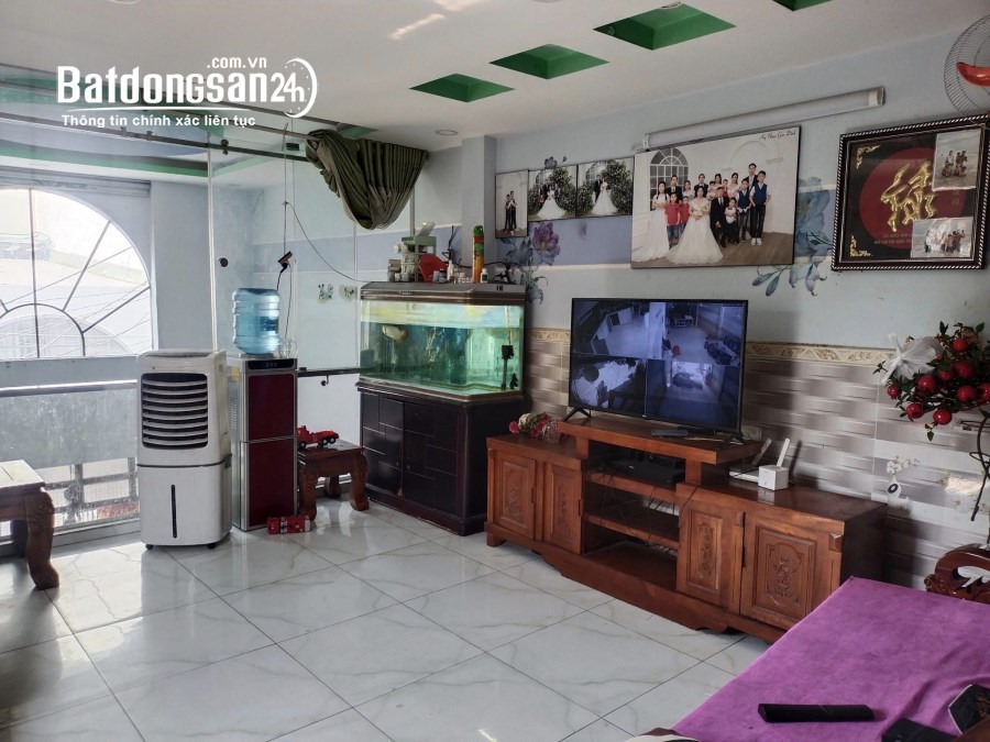 Giáp Aone Tân Phú, nhà 3 tầng, hẻm xe tải, cách mặt tiền 20m, 68m2, nhỉnh 5 tỷ.