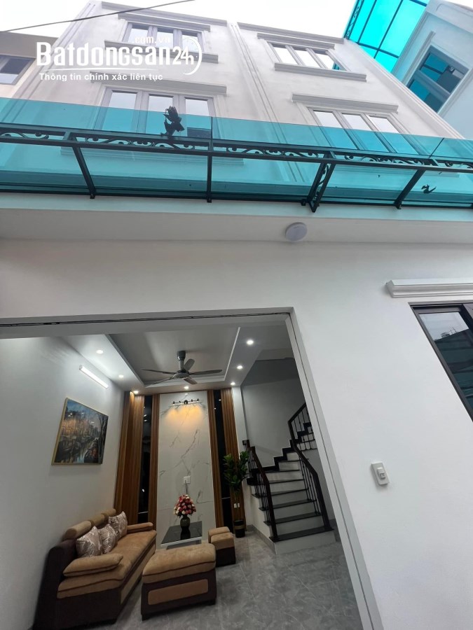 Bán nhà ngõ phố Lê Viết Hưng, ph Ngọc Châu, TP HD, 40m2, 3 tầng, 3 ngủ, mt 5.4m, vệ s