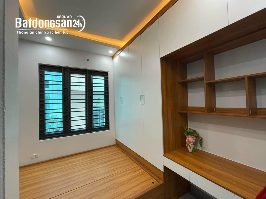 Bán nhà ngõ phố Lê Viết Hưng, ph Ngọc Châu, TP HD, 40m2, 3 tầng, 3 ngủ, mt 5.4m, vệ s