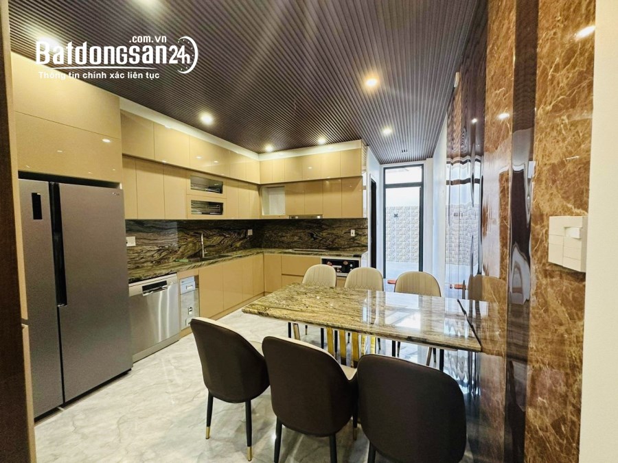 Bán nhà mặt tiền Đường Lê Lợi, Phường Thạch Thang, Quận Hải Châu