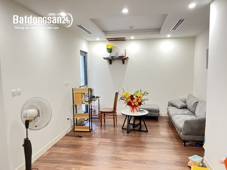 Chủ nhà tin tưởng gửi bán bên em TẦNG TRUNG 80m2, 2PN, hướng ĐN tại Imperia Gardern 