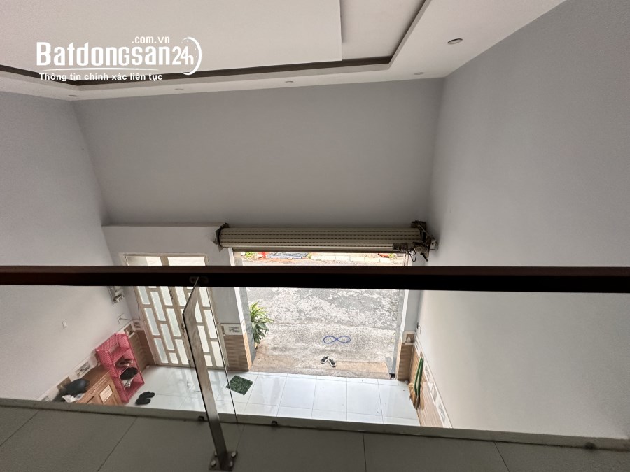 Bán nhà khu cư xá B5 phường Tân Hiệp, Biên Hoà. DT 6x22m, nhà 1 lầu. Giá 4,9 tỷ.