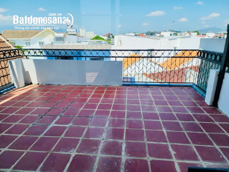 Bán nhà đẹp 3 tầng tại xã Vĩnh Thạnh, Nha Trang. DT 76,3m2