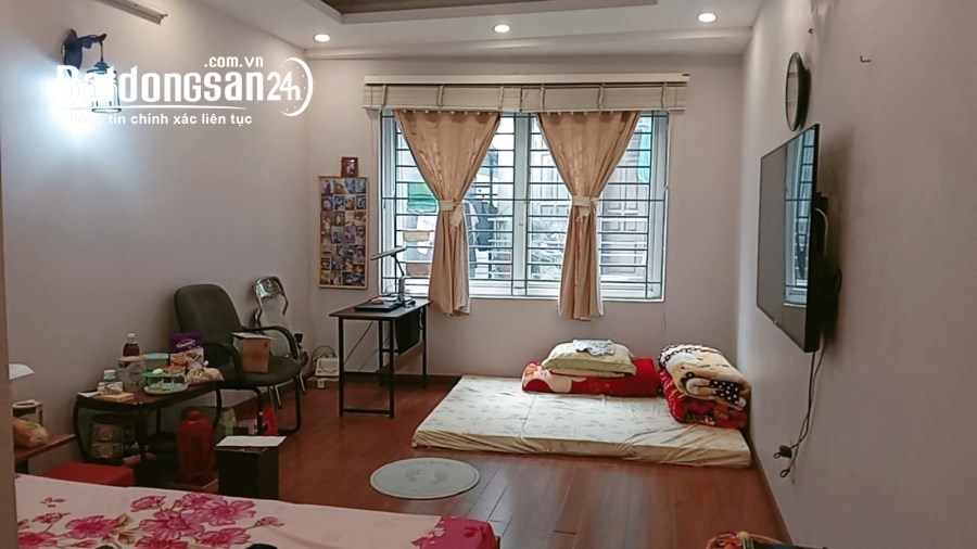 GẤP! Cần bán nhà Mỹ Đình, 35m2 x 5 tầng, ngõ rộng thoáng, giá 5,2 tỷ