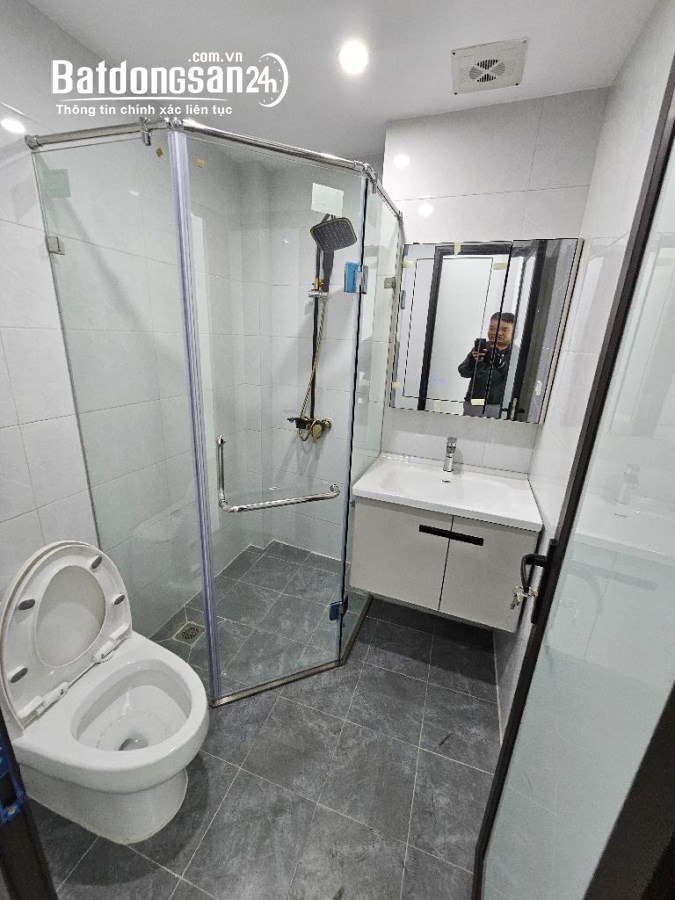 Nhà đẹp Thụy Khuê - Hồ Tây hóng gió - mới !! 40m , 6 tầng , 7,3 tỷ