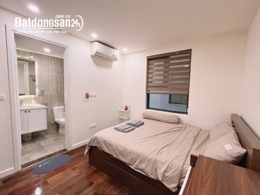 Chính chủ Bán gấp CHCC D. Le Roi Soleil Hồ Tây 111m 3PN 3WC đủ đồ view đẹp giá 9,3 tỷ