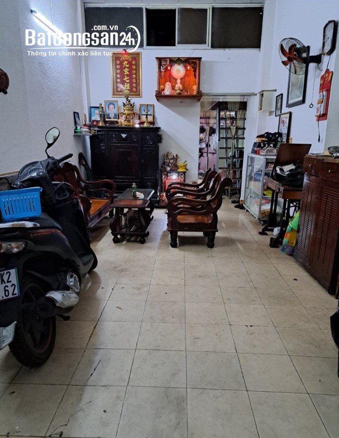 Bán nhà mặt phố Đường Sư Vạn Hạnh, Phường 9, Quận 10